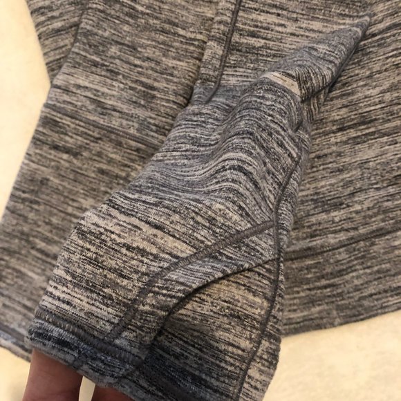 Lululemon longsleve - Picture 3 of 3